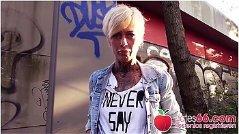 reality,andy-star,hd,outdoor,public