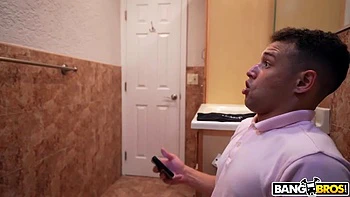 blonde,cowgirl,doggystyle,deepthroat,milf