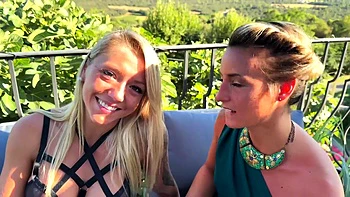 milf,amateur,big-tits