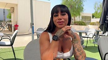 milf,tattoo,amateur,big-tits,french