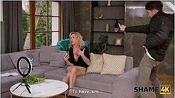 streamer,hd,mature-big-tits,french-milf,big-ass