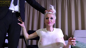 big-tits,pornstar,fake-tits,asshole,doggystyle