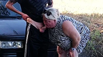 deep-throat,neighbour,cumshot-in-mouth,blowjobs,stepmom