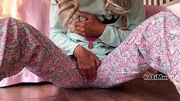 most-squirt,skinny-teen,petite-tits,petite-teen,fingering