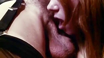 nature,classic,outdoor,vintage,brunette