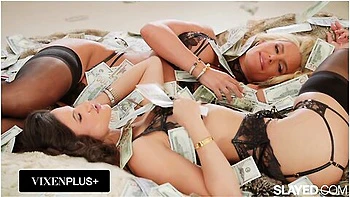 squirting,orgasm,kissing,big-boobs,facesitting