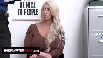 trimmed-pussy,creampie,officer,reverse-cowgirl,big-dick