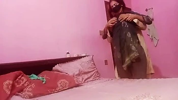 wife,hot,pakistani,big-ass,step-sister