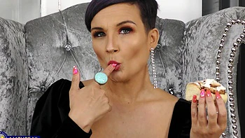 panties,masturbation,solo-girl,big-tits,shaved-pussy