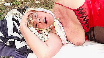 ass,outdoor,granny-anal-sex,deepthroat,forest