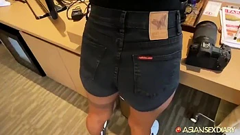 knockers,asian-milf,busty-amateur,juggs,asian-big-tits