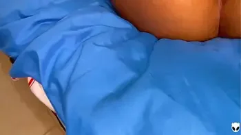 pussy,clitoris,scissoring,big-clit,closeup