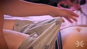 busty,hooters,big-tits,brunette,huge-tits