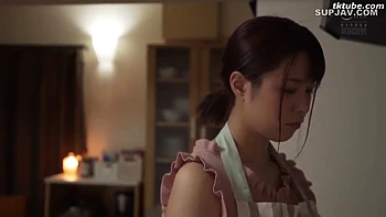 uncensored,young-18,asian,brunette,japanese