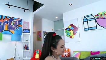 3some,booty-shake,latina,big-ass,threesome