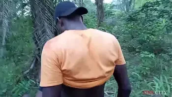 amateur,black,african,horny,outdoor