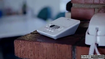 brunette,self-fuck,mom,solo-female,knockers