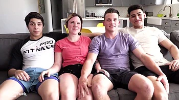 teen-18,anal,juggs,bisexual,anal-fuck