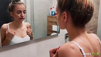 young-18,hd,hooters,busty,huge-tits