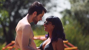 long-hair,brunettes,natural-tits,blowjob,pornstars