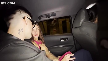 brunette,tiny-tits,hd,teen-18,veiny