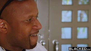 reverse-cowgirl,interracial,deep-throat,pussy-licking,bbc