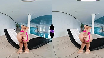 solo,solo-girl,virtual-reality,spread-legs,brunette