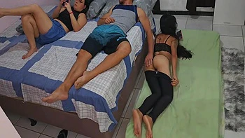 brunette,slim,tattoo,brazilian-amateur,throat