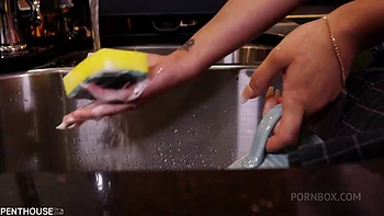 brunette,pornstar,latina