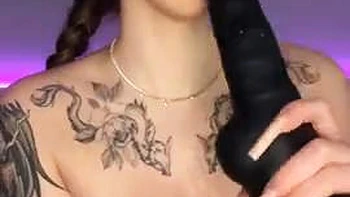 tattoo,beauty,brunette,fingering,big-tits