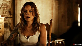 fucking,trimmed-pussy,tattoo,missionary,pigtails