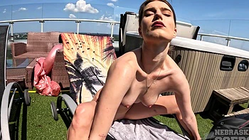 outdoor,oiled,solo,pussy,natural-tits