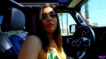 knockers,booty-shake,boobs,juggs,busty-milf