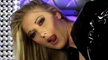 big-cock,hardcore,cowgirl,doggy-style,blowjobs