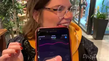 story,controlling,amateur,outdoor,public