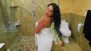 shower,pornstar,pov,blowjob,brunette