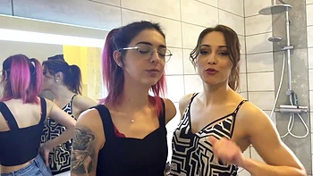 lesbian,toys,milf,hairy,big-tits