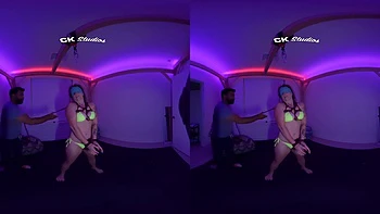 tattoo,blowjob,brunette,vr-porn,amateur