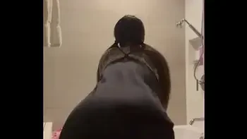 twerking,safe-for-work,clap,fully-dressed,nightie