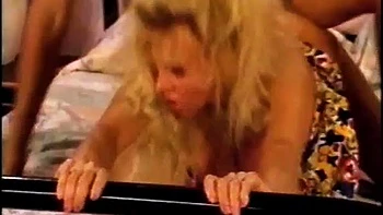 blonde,tits,doggy-style,babes,vintage