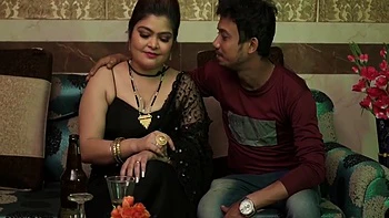 desi,indian-hd,brunette,indian,hd