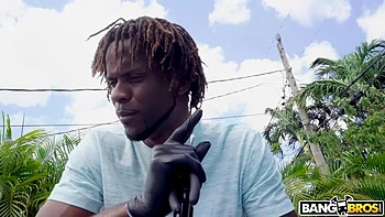 blonde,milf,big-tits,hairy