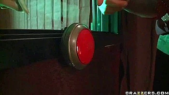 facial,veiny,striptease,booty-shake,long-legged