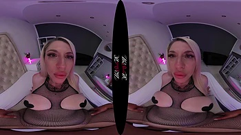 cowgirl,vr-porn,blonde,blowjob,hardcore