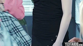 pornstar,booty,dyke,fingering,milf