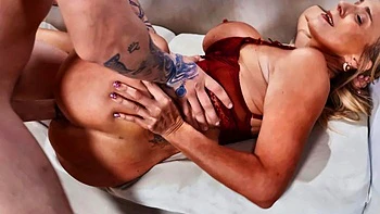 dick,babe,american-porn,tattoo,blowjob