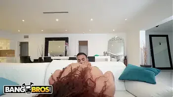 big-butt,big-tits,maid,limpia-casa,mda16737