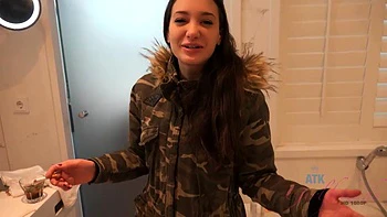 orgasms,behind-the-scene,masturbation,blowjobs,brunette