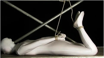 babe,tied-up,pantyhose,rope,bondage-slave