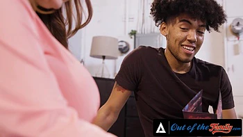 blowjob,deepthroat,big-tits,face-sitting